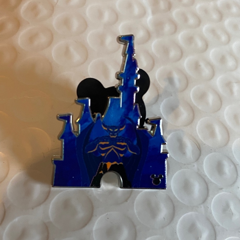 2025 WDW Hidden Mickey Wave B Chaser Chernabog